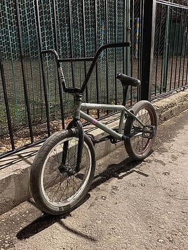 Dacia: BMX велосипед, Рама L (172 - 185 см), Б/у at lalafo.kg — 1 Dacia: BMX велосипед, Рама L (172 - 185 см), Б/у — 1