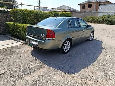Opel Vectra: 2004 г., 2.2 л, Кол менен иштөөчү, Бензин, Седан — 3