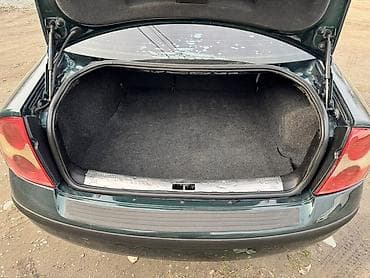 Транспорт: Volkswagen Passat: 2001 г., 1.6 л, Механика, Бензин, Седан — 7