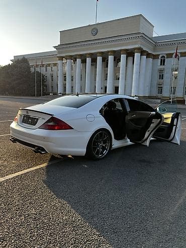 124 e500: Mercedes-Benz CLS-Class: 2005 г., 5.5 л, Автомат, Бензин, Седан — 9