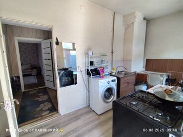дом в центре города бишкек: 50 м², 4 комнаты, Бронированные двери — 8