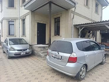 Аренда авто ФИТ, только ФИТ ФИТ сдаю авто аренда1000 сом 3 месяца и