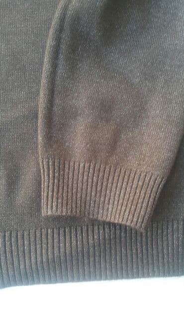 Прокат одежды: Мужская кофта. Новая. Кашемир. Очень теплая,легкая. Размер — 2