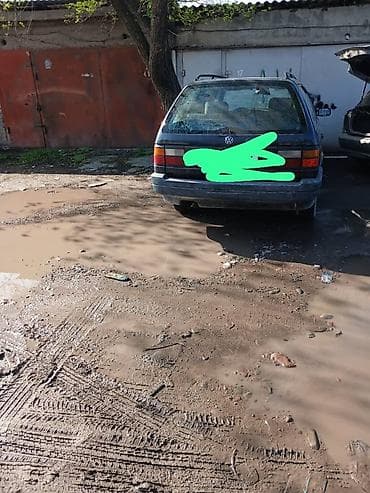 пассат в: Volkswagen Passat Variant: 1992 г., 1.8 л, Ручные, Бензин, Универсал — 1