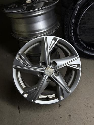 шины зимние 205 60 16: Литые Диски R 16 Hyundai, Комплект, отверстий - 5, Б/у — 2