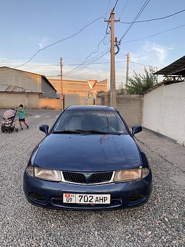 Mitsubishi Carisma: 1998 г., 1.8 л, Механика, Бензин, Седан