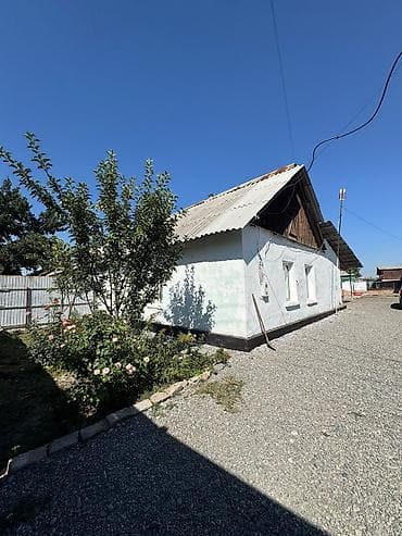 фучика 18 а: Продается пол дома в с Первомайское по улице Ленина Участок: 9 соток — 9