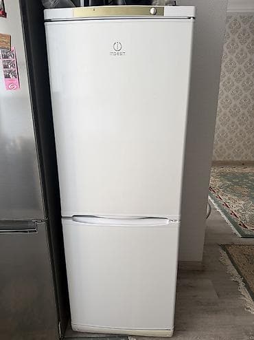 Муздаткыч Indesit, Колдонулган, Эки камералуу lalafo.kg да Муздаткыч Indesit, Колдонулган, Эки камералуу