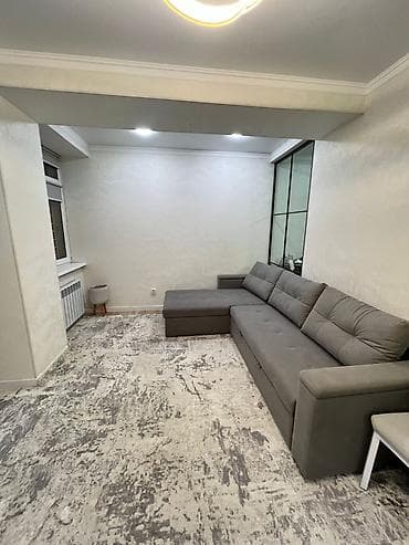 угловой диван с чехлом: 2 комнаты, 53 м², Элитка, 4 этаж, Евроремонт — 3