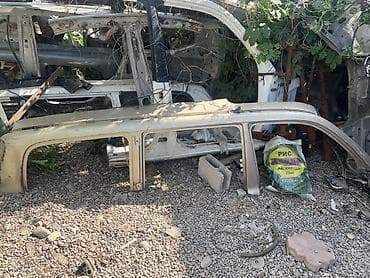 cruiser: Стойка кузова Toyota, Б/у, Оригинал — 1