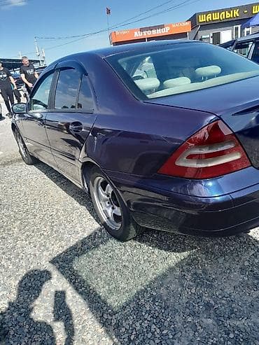 мер: Mercedes-Benz C-Class: 2002 г., Седан — 8