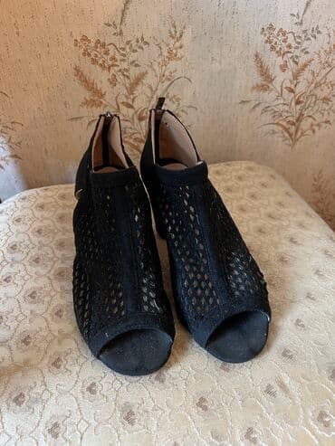 second hend: Босоножки 38 размер, все целое — 3