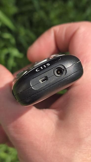 мотороло: Motorola Fire, Б/у, < 2 ГБ, цвет - Черный, 1 SIM — 3