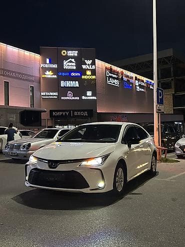 corolla 2004: Toyota Corolla: 2019 г., 1.8 л, Автомат, Бензин, Седан — 3