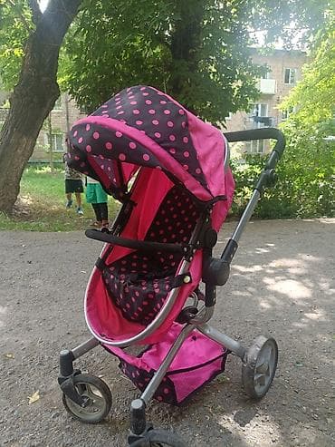 Оюнчуктар: Коляска для кукол. состояние новой, почти не пользовались. цена 3000 — 1