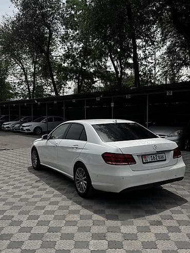 sl 55: Mercedes-Benz E-Class: 2013 г., 2 л, Автомат, Бензин, Седан — 2