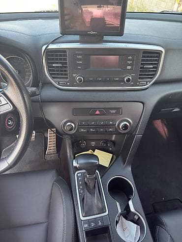 sprinter 4 4: Kia Sportage: 2019 г., 2 л, Автомат, Дизель, Кроссовер — 8