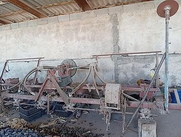 гигант тент: Сеялка навесная, многорядная (тракторная) Назначение: - Точечный — 8