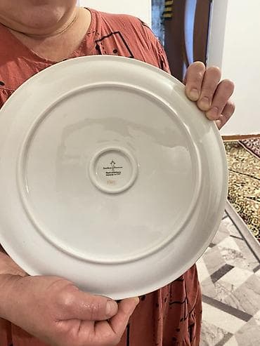 Фарфоровое блюдо Описание: Договорная цена - Материал: тонкий