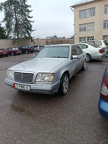 Mercedes-Benz W124: 1994 г., 2.8 л, Механика, Бензин, Седан