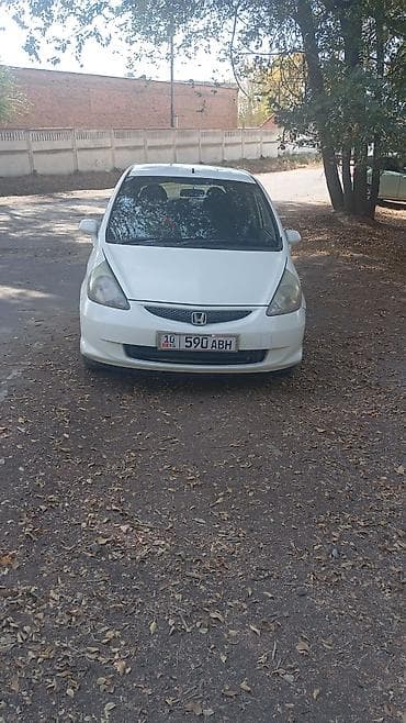 Honda Fit: 2003 г., 1.5 л, Автомат, Бензин, Хэтчбэк