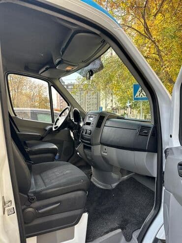 мерс 313: Mercedes-Benz Спринтер: 2013 г., 2.2 л, Автомат, Дизель, Бус — 7