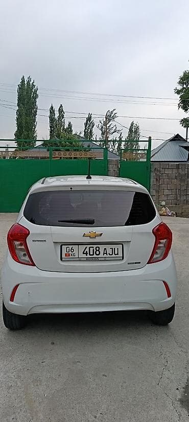e2 byd: Chevrolet Spark: 2016 г., 1 л, Автомат, Бензин, Хэтчбэк — 2