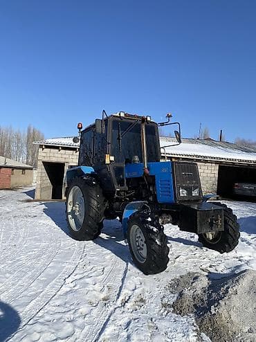 молочное оборудование: Модель: 892 экспортный, Б/у, 2012 г., Трактор с другими агрегатами — 1