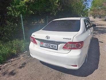 coroll: Toyota Corolla: 2011 г., 1.6 л, Бензин, Седан — 3