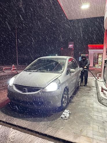 bongo kia: Honda Fit: 2003 г., 1.3 л, Автомат, Бензин, Хэтчбэк — 4