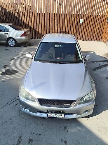 авто тайота: Toyota Altezza: 2003 г., 2 л, Автомат, Бензин — 3