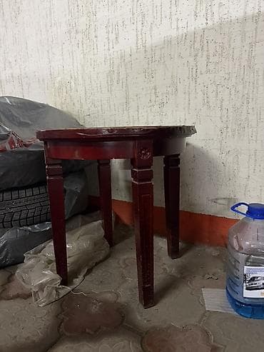 тепловая пушка б у: Круглый прикроватный/журнальный столик из массива дерева. - Форма — 1