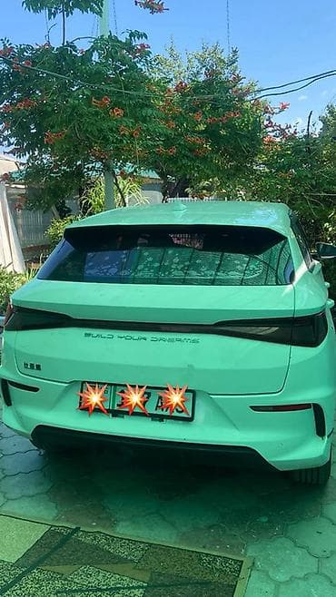 BYD E2: 2019 г., Электромобиль, Седан — 7