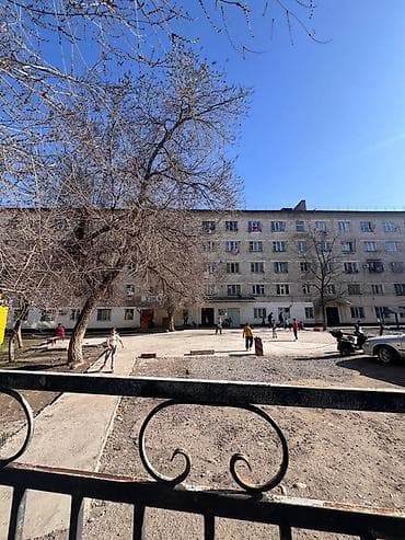 бостери комнаты: 20 м² — 10