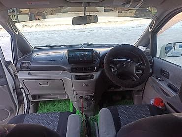 mitsubishi pajero: Nissan Serena: 2000 г., Минивэн — 5