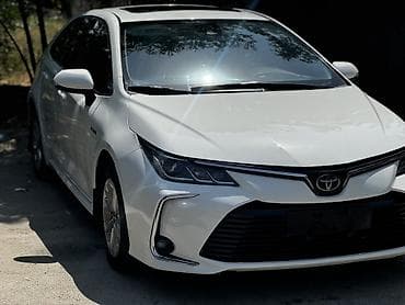 fort focus: Toyota Corolla: 2019 г., 1.8 л, Вариатор, Гибрид, Седан — 3