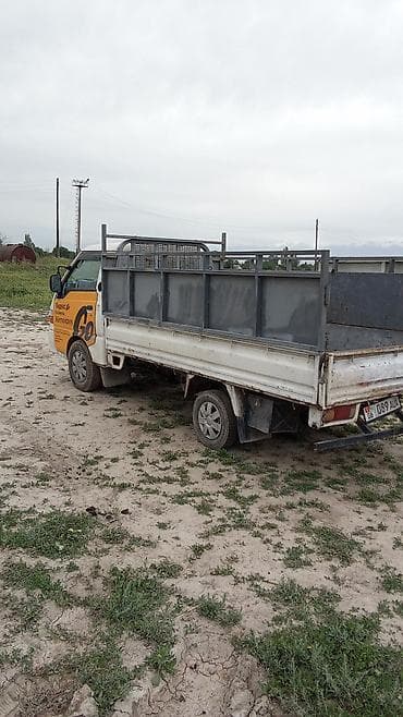 кок талаа: Жеңил жүк ташуучу унаа, Hyundai, Стандарт — 6