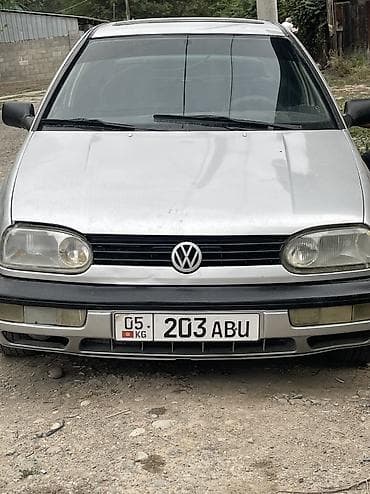Продажа авто: Volkswagen Vento: 1993 г., 2 л, Механика, Бензин, Седан — 8