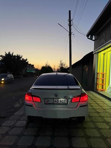 х5 е70: BMW 5 series: 2012 г., 2 л, Автомат, Бензин, Седан — 4
