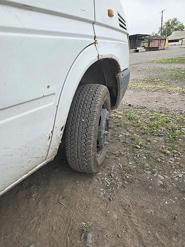 Унаа сатуу: Mercedes-Benz Спринтер: 2000 г., 2.7 л, Кол менен иштөөчү, Дизель, Van — 4