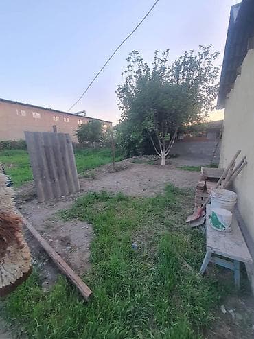 продаю дом бишкек ак босого: Продаётся дом в Шопокове с участком 10 соток.Гараж и баня, душ и — 4