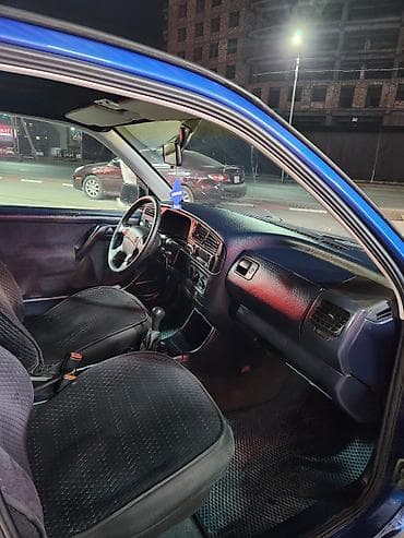 спойлер голф3: Volkswagen Golf: 1993 г., 1.8 л, Ручные, Бензин, Хэтчбэк — 7