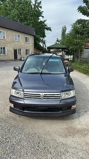 шариот: Mitsubishi Chariot: 1998 г., Минивэн — 1