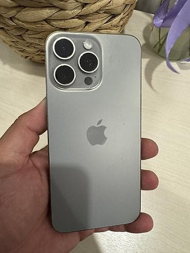 IPhone 15 Pro Max, Б/у, 512 ГБ, Серебристый, Коробка, 84 %