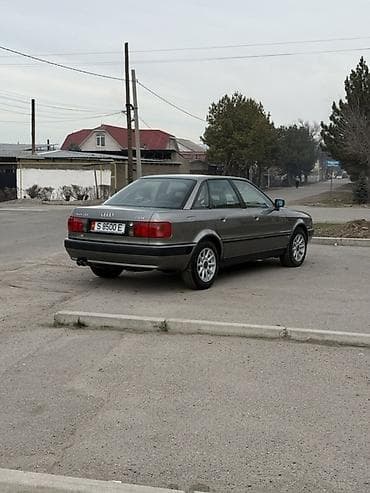 авид 80: Audi 80: 1993 г., 2 л, Механика, Бензин, Седан — 2