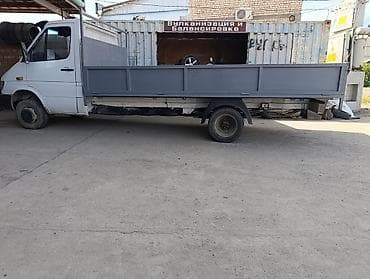 Унаа: Жүк ташуучу унаа, Mercedes-Benz, Стандарт, 4 т, Колдонулган — 4
