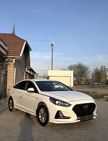 Hyundai Sonata: 2020 г., 2 л, Автомат, Газ, Седан — 1