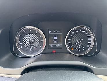 Продажа авто: Hyundai Avante: 2018 г., 1.6 л, Типтроник, Бензин, Седан — 7