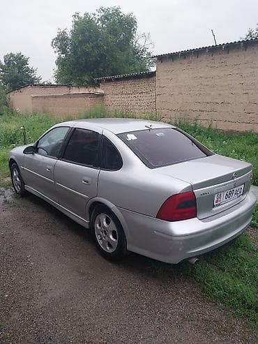 Opel Vectra: 1999 г., 2 л, Автомат, Бензин, Седан at lalafo.kg Opel Vectra: 1999 г., 2 л, Автомат, Бензин, Седан