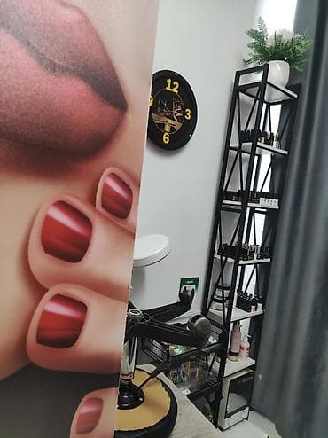 Требуется мастера Маникюра,педикюр,также мастер ресничкии . Дордой